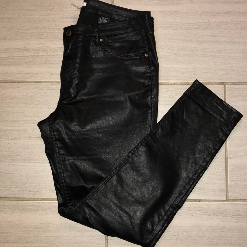 Ankle length pants